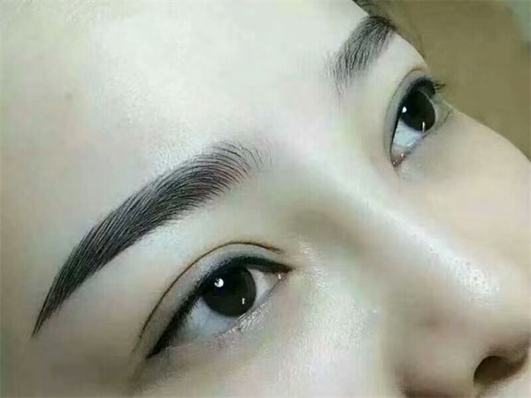 唐山于航美學(xué)形象設(shè)計(jì)培訓(xùn)學(xué)校紋繡課程包括哪些內(nèi)容？